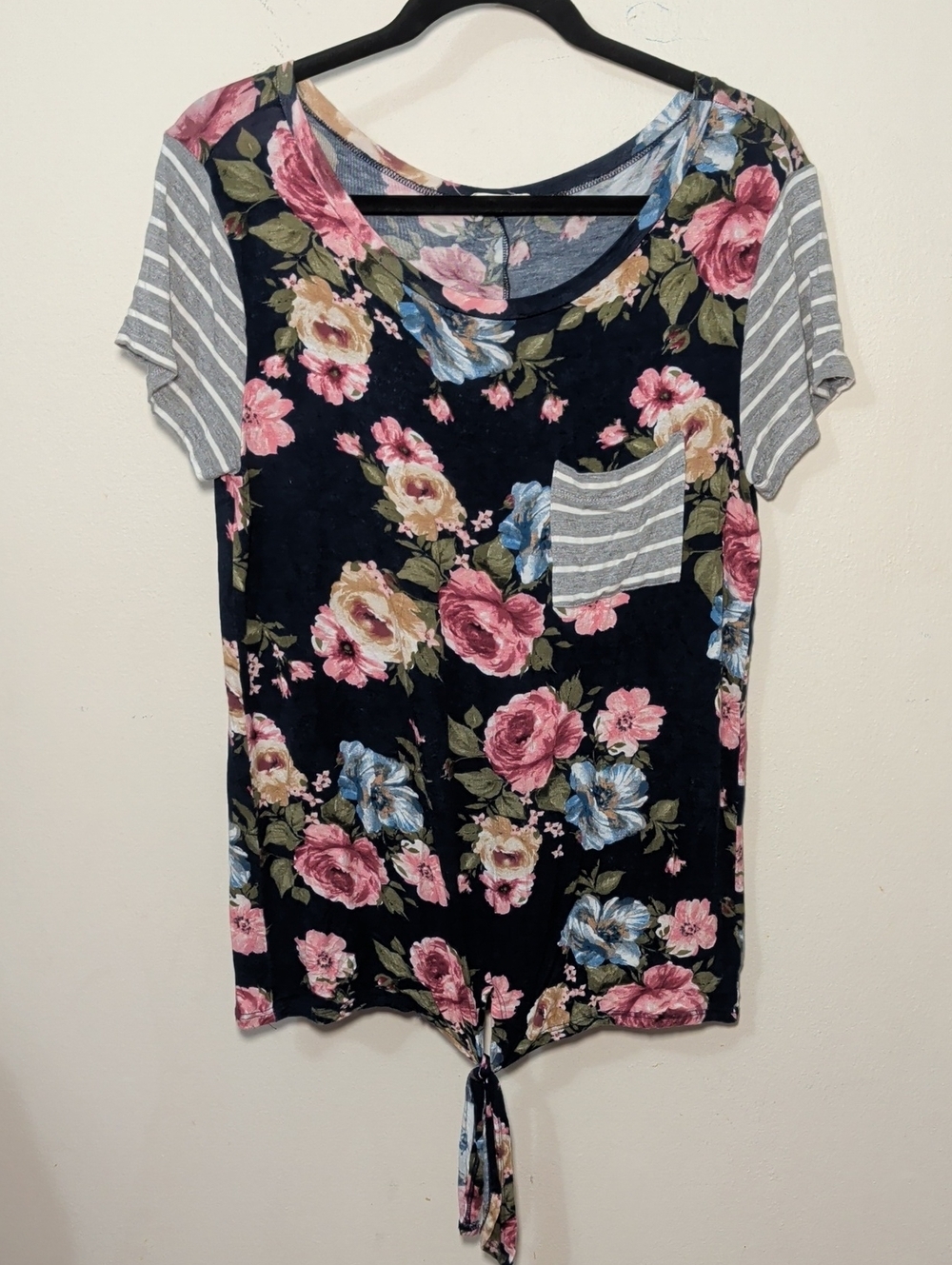 Promesa Navy Floral T-shirt with Gray + White Striped Sleeves Tie Front Womens S